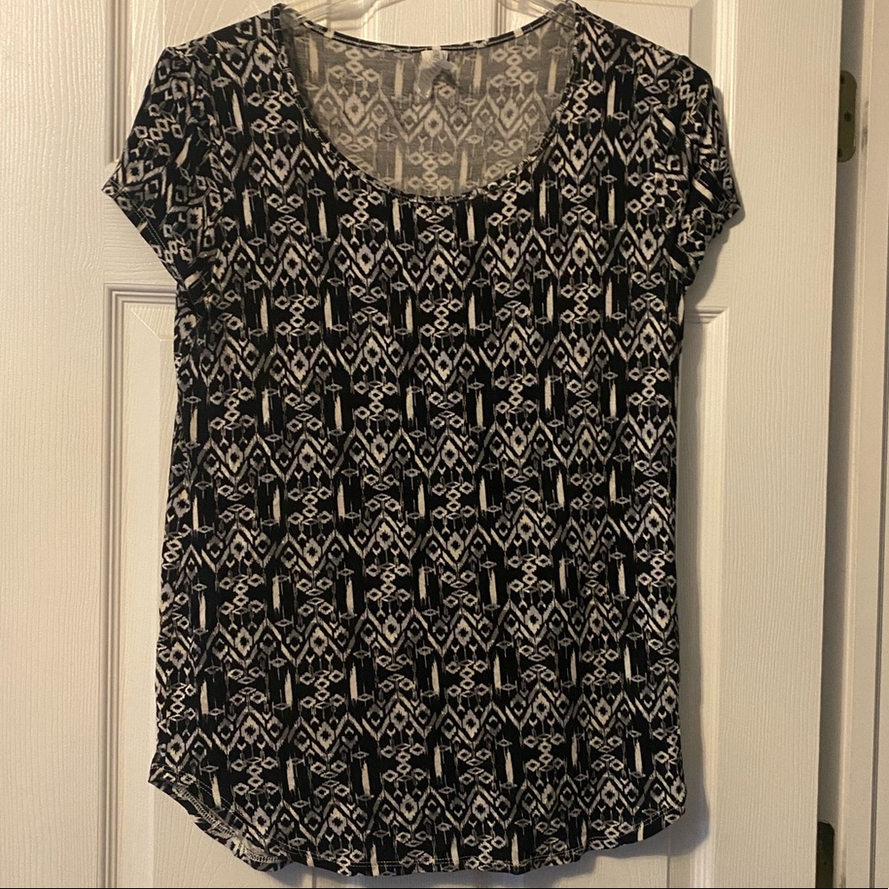 Honey & Lace Tee